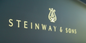 Steinway Logo